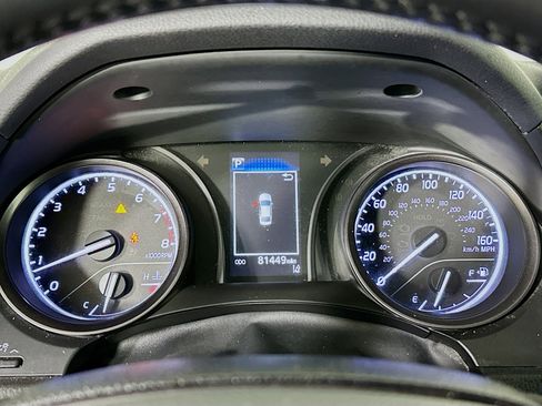 Used 2021 Toyota Camry SE image 19