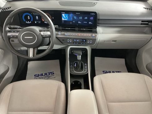 Used 2024 Hyundai Kona SEL AWD/4WD image 33