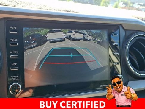 Certified 2020 Toyota Tacoma SR5 AWD/4WD image 22