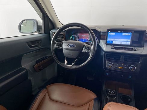 Used 2022 Ford Maverick Lariat image 32