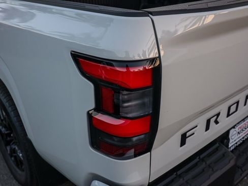 New 2026 Nissan Frontier SV w/ Tow Package image 7
