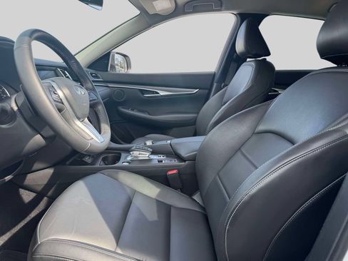 Used 2025 INFINITI QX50 Pure AWD/4WD image 14
