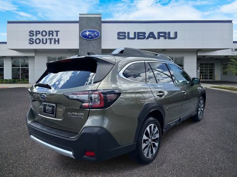Used 2023 Subaru Outback Touring XT AWD/4WD image 3
