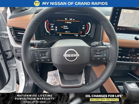 New 2026 Nissan Rogue Platinum w/ Platinum Premium Package image 13