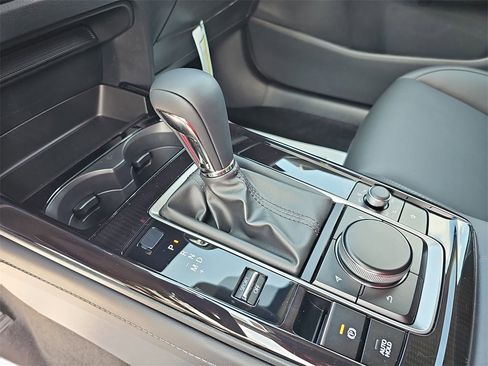 New 2025 MAZDA CX-30 AWD 2.5 S w/ Select Sport Pkg image 23