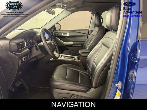 Used 2022 Ford Explorer XLT w/ Equipment Group 202A AWD/4WD image 14