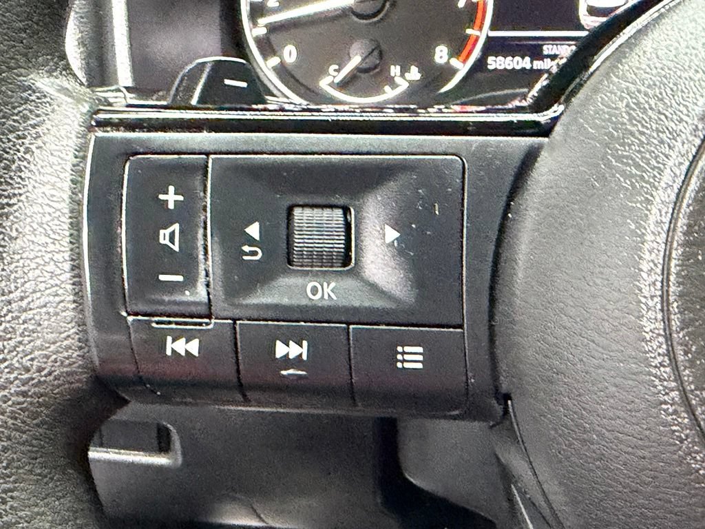 Used 2022 Nissan Rogue SV FWD image 29