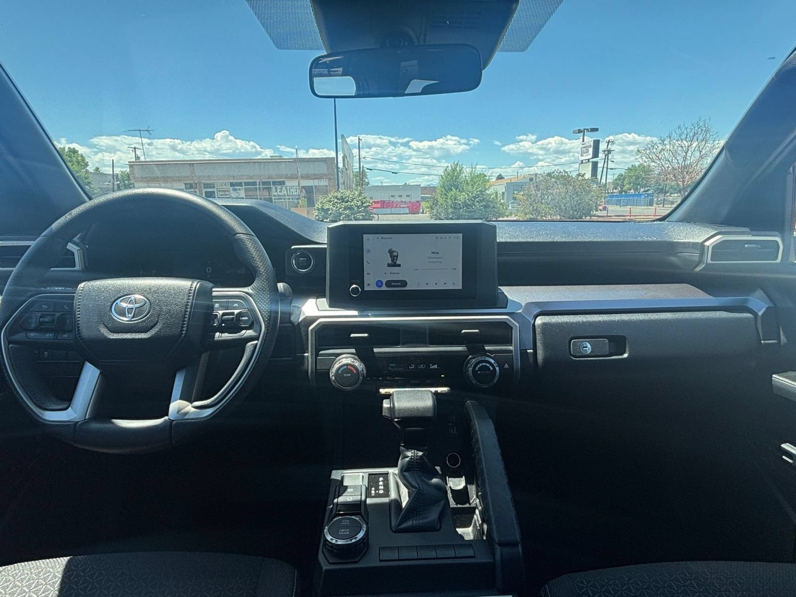 Used 2025 Toyota 4Runner SR5 RWD image 30