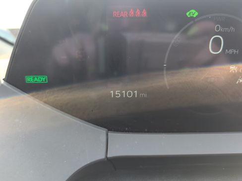 Certified 2024 Toyota Prius XLE AWD/4WD image 22
