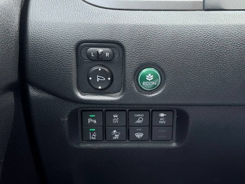 Used 2023 Honda Ridgeline RTL-E image 35