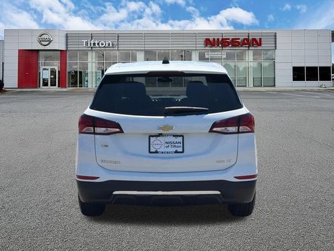 Used 2023 Chevrolet Equinox LT AWD/4WD image 6