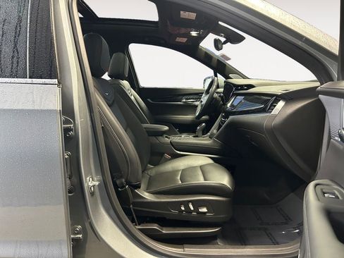 Used 2024 Cadillac XT6 Premium Luxury w/ Technology Package image 10