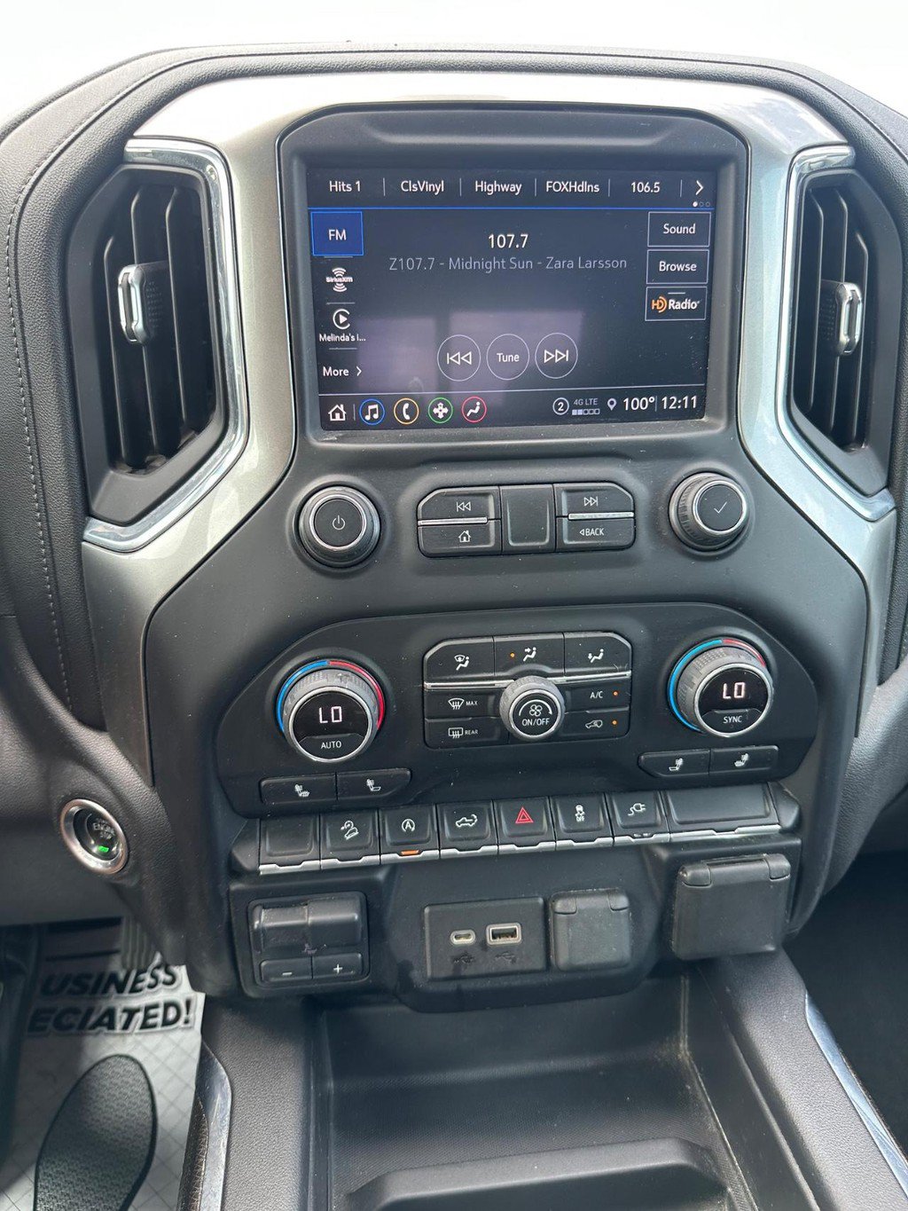 Used 2021 Chevrolet Silverado 1500 RST AWD/4WD image 18