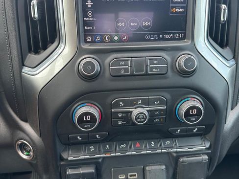 Used 2021 Chevrolet Silverado 1500 RST AWD/4WD image 18