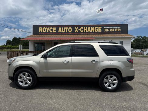 Used 2014 GMC Acadia SLE FWD image 25