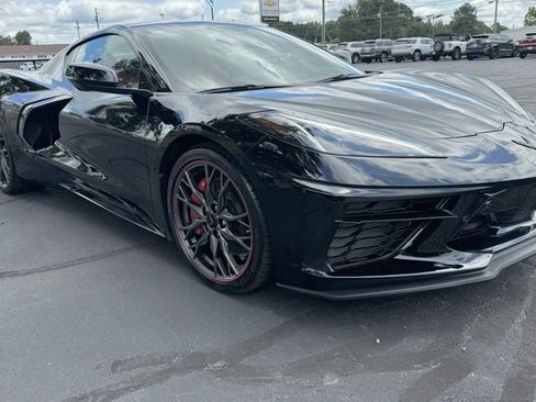 Used 2023 Chevrolet Corvette Stingray Preferred Cpe w/ Z51 Performance Package image 11