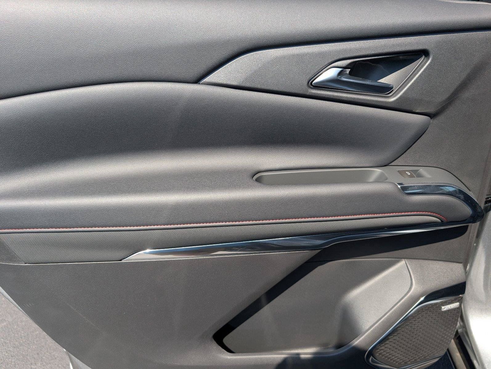 New 2026 Chevrolet Traverse RS FWD image 33