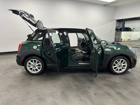 Used 2019 MINI Cooper S w/ Storage Package image 25