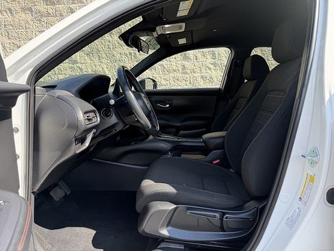 Used 2024 Honda HR-V Sport image 24