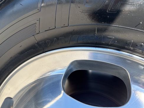 Used 2024 Ford F350 Limited w/ FX4 Off-Road Package image 38