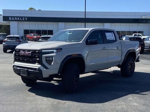New 2026 GMC Canyon Elevation w/ Convenience Package RWD image 5
