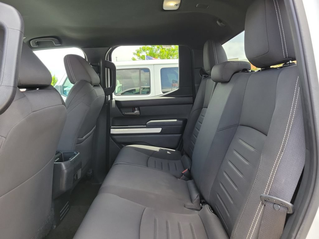 Used 2024 Toyota Tacoma TRD Off-Road AWD/4WD image 16