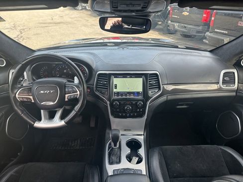 Used 2018 Jeep Grand Cherokee SRT w/ Trailer Tow Group IV AWD/4WD image 19
