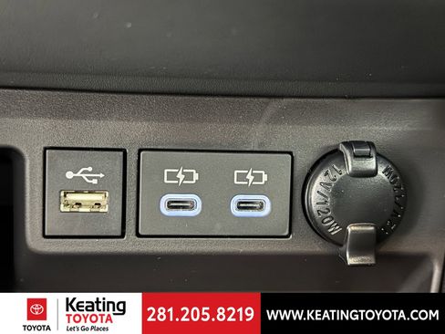 New 2026 Toyota Highlander XSE image 3