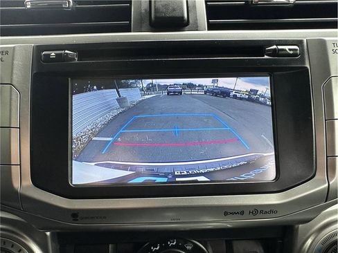 Used 2017 Toyota 4Runner SR5 Premium AWD/4WD image 26
