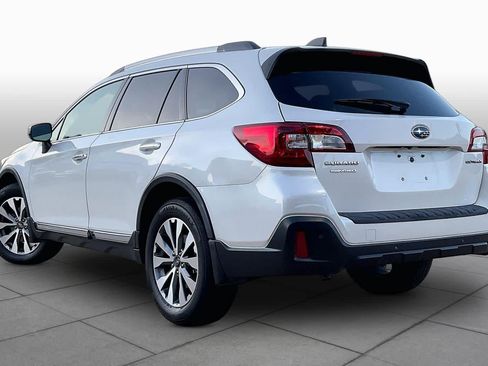 Used 2019 Subaru Outback 2.5i Touring w/ Protection Package #1 AWD/4WD image 12