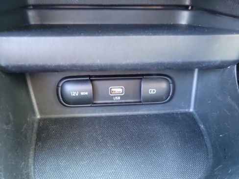 Used 2023 Kia Seltos S FWD image 18