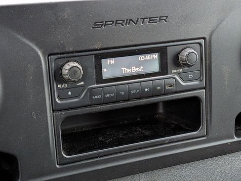 Used 2021 Mercedes-Benz Sprinter 1500 image 15