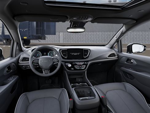 New 2027 Chrysler Pacifica Limited AWD/4WD image 11