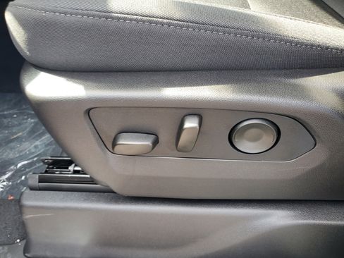 New 2026 Chevrolet Silverado 1500 LT image 5