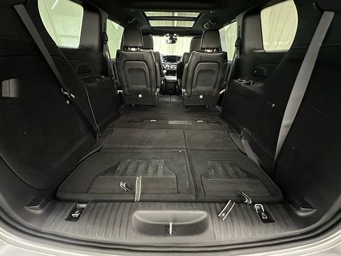 Used 2026 Chrysler Pacifica Limited w/ S Appearance Package FWD image 13