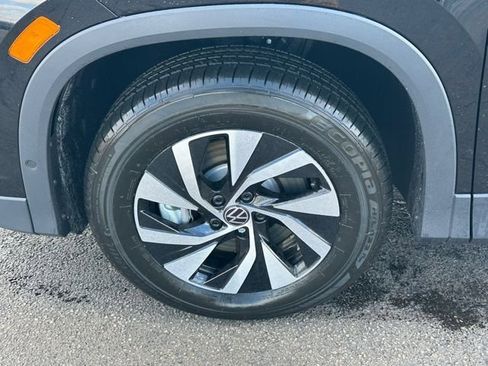 New 2026 Volkswagen Tiguan S AWD/4WD image 10