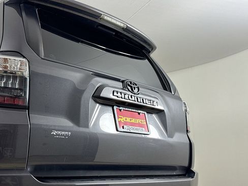 Certified 2022 Toyota 4Runner SR5 Premium image 23