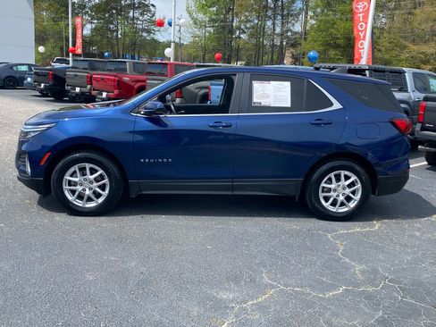 Used 2022 Chevrolet Equinox LT image 3
