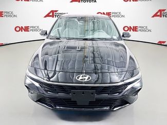 Used 2025 Hyundai Elantra SEL FWD video 2