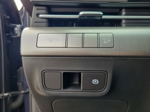 Used 2024 Hyundai Kona SEL image 16