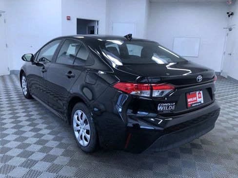 Certified 2025 Toyota Corolla LE image 12