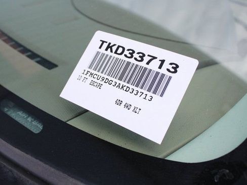 Used 2010 Ford Escape XLT image 35