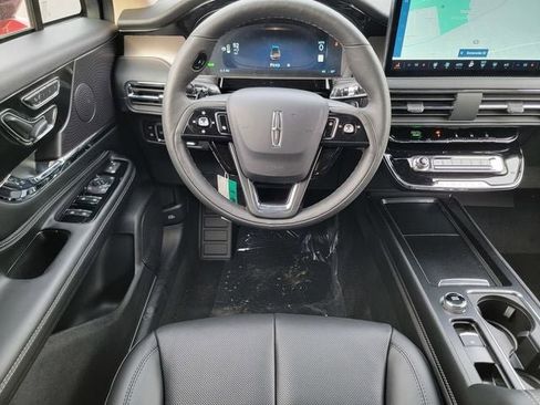 New 2026 Lincoln Corsair Grand Touring AWD/4WD image 30