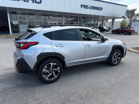 Used 2025 Subaru Crosstrek 2.0i Premium AWD/4WD image 3