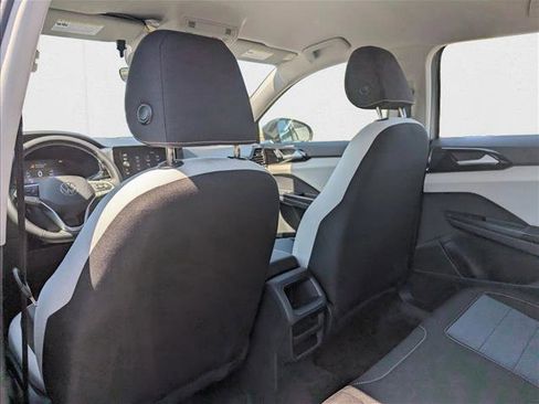 New 2025 Volkswagen Taos S image 23