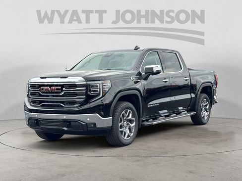 New 2026 GMC Sierra 1500 SLT AWD/4WD image 1