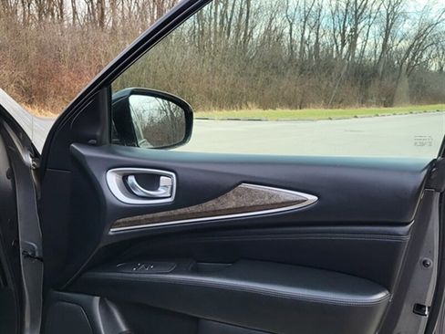 Used 2015 INFINITI QX60 AWD w/ Premium Plus Package image 34