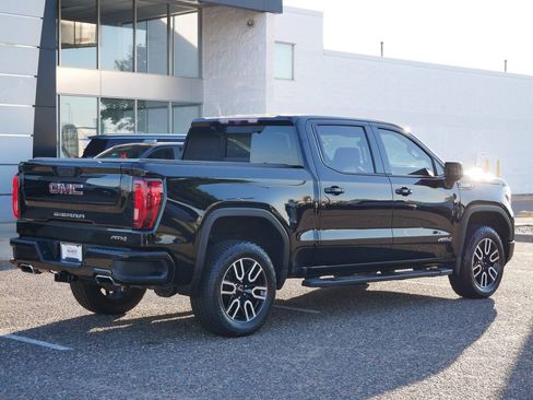 Used 2020 GMC Sierra 1500 AT4 w/ AT4 Premium Package AWD/4WD image 3