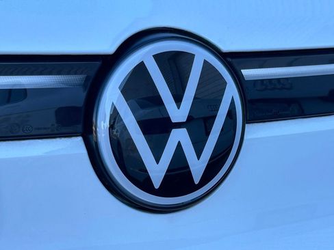 Used 2021 Volkswagen ID.4 Pro S image 35