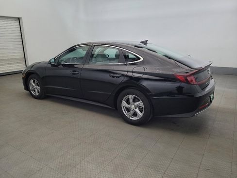 Used 2023 Hyundai Sonata SE w/ Preferred Accessory Package FWD image 3